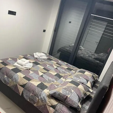 Apartment Capital33